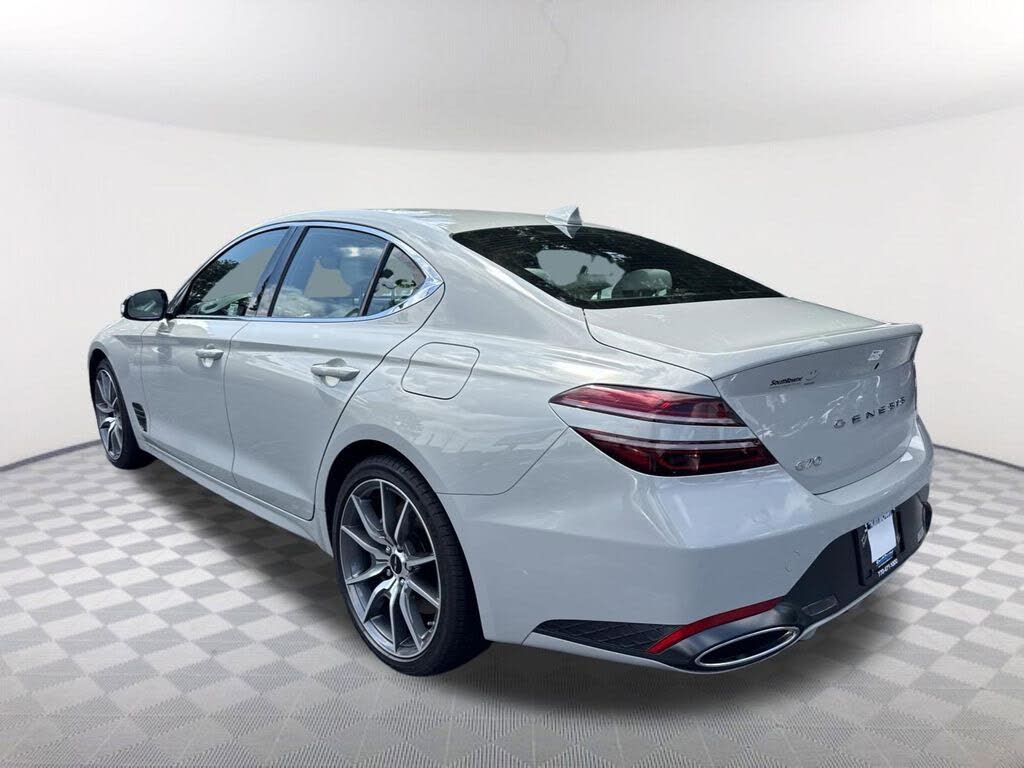2025 Genesis G70