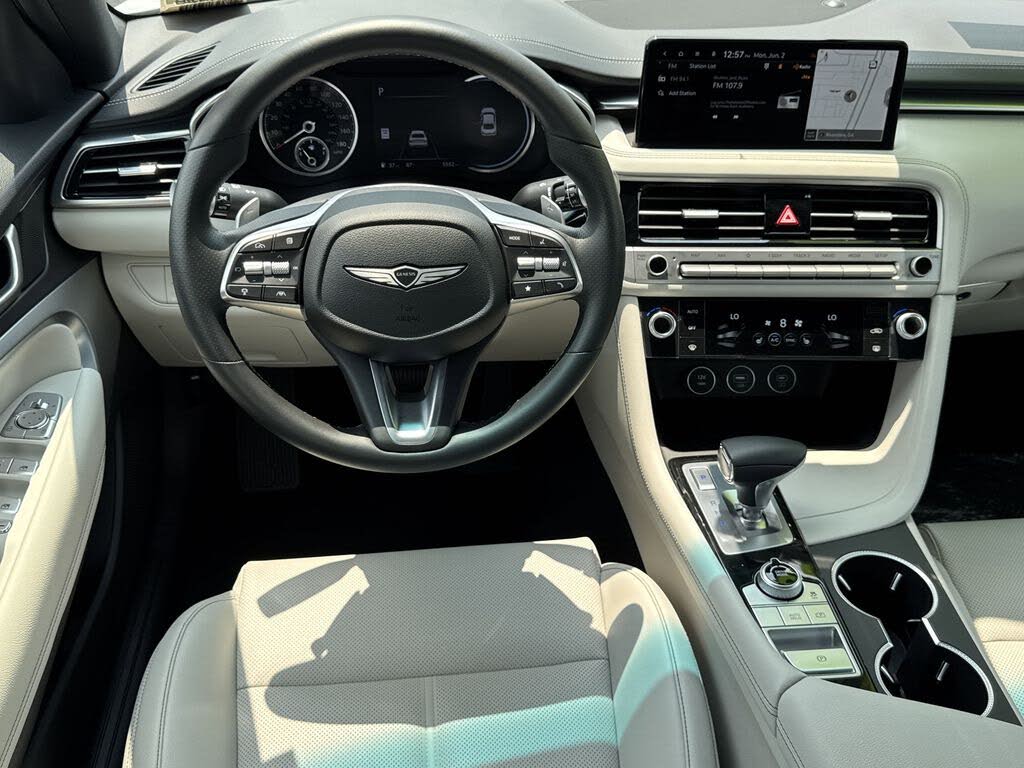 2025 Genesis G70
