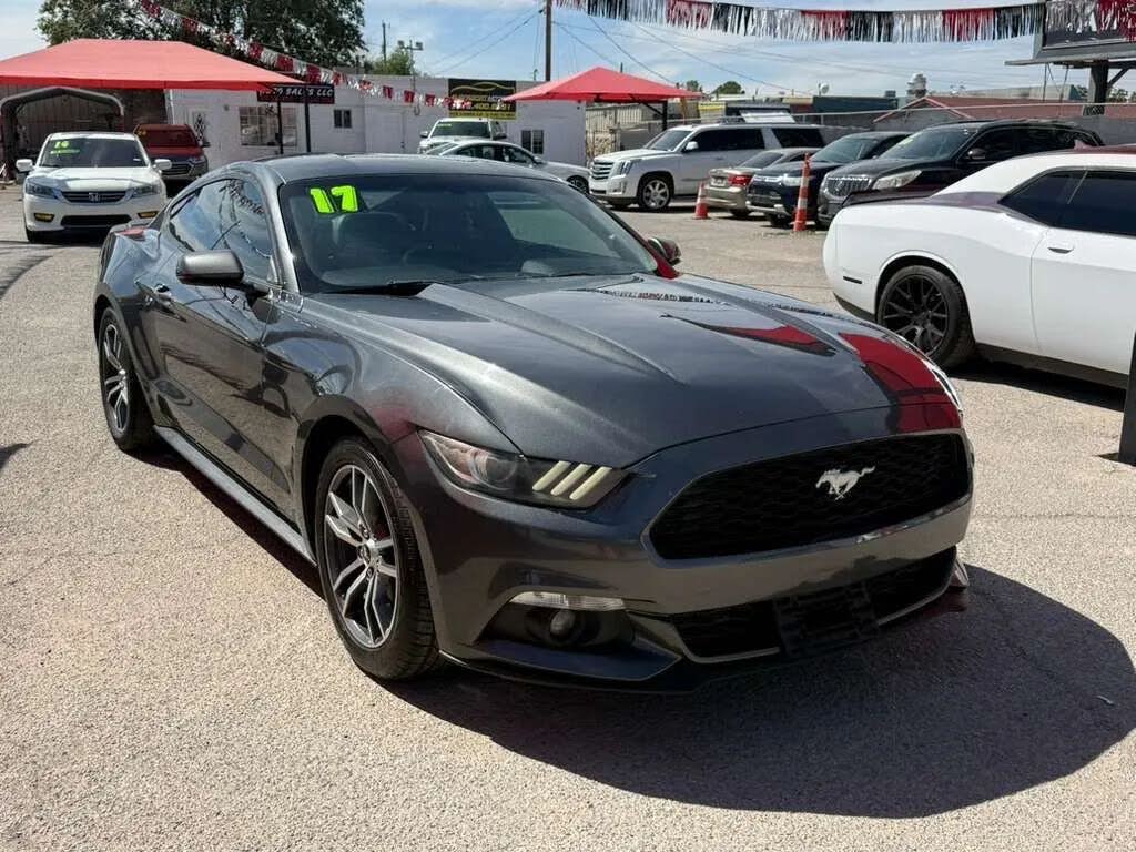 2017 Ford Mustang — photo 1