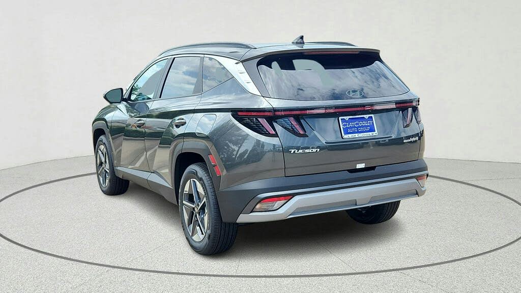 2025 Hyundai Tucson Hybrid