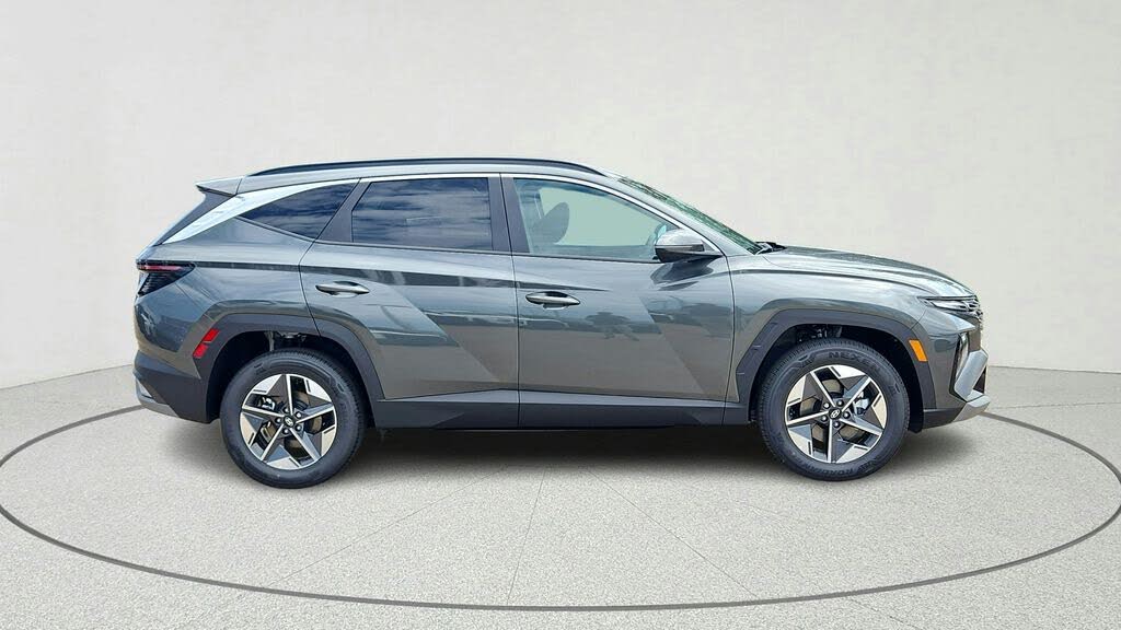 2025 Hyundai Tucson Hybrid