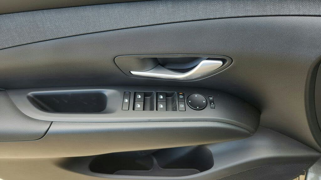 2025 Hyundai Tucson Hybrid