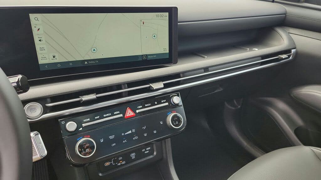 2025 Hyundai Tucson Hybrid