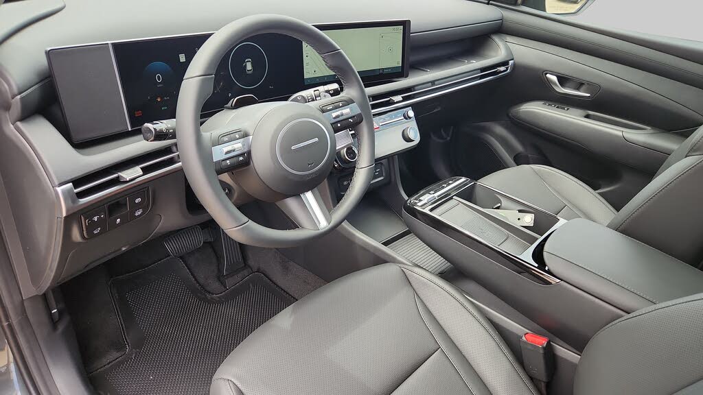 2025 Hyundai Tucson Hybrid