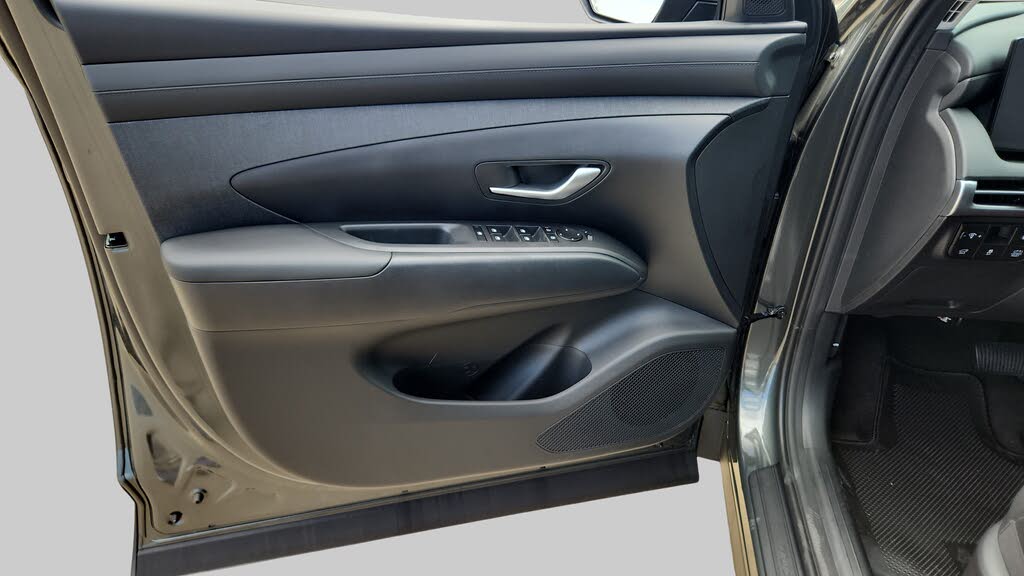 2025 Hyundai Tucson Hybrid