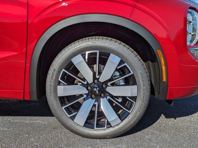 2025 Mitsubishi Outlander