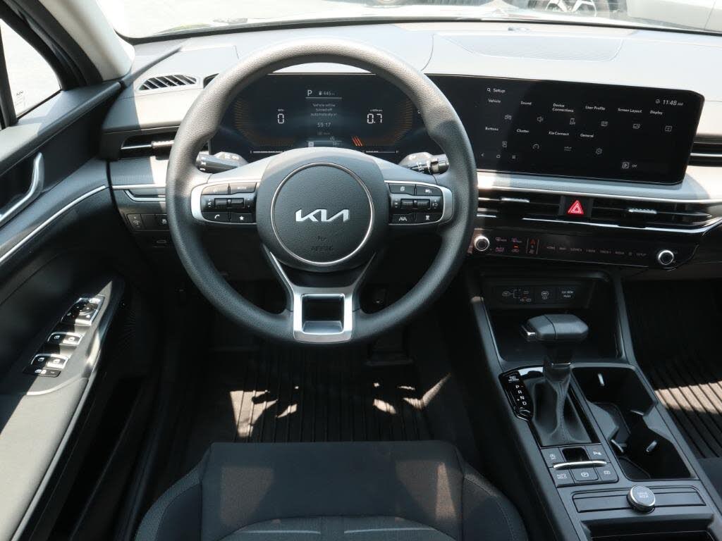 2025 Kia K5