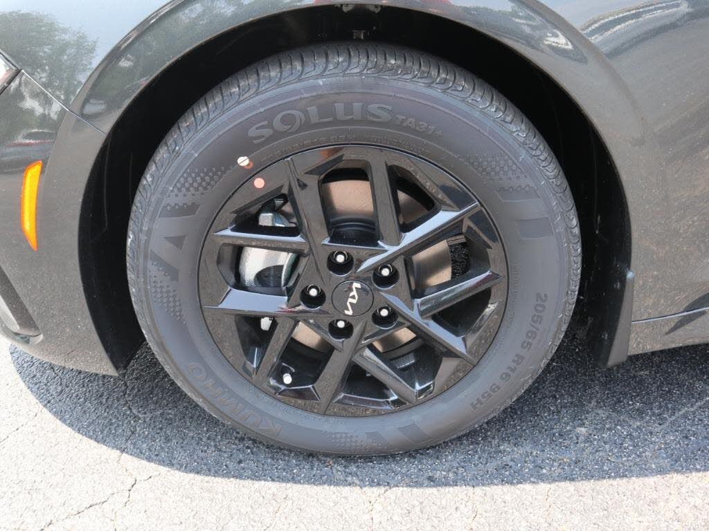 2025 Kia K5