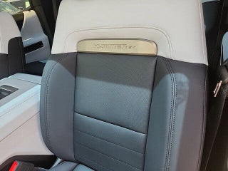 2024 GMC HUMMER EV