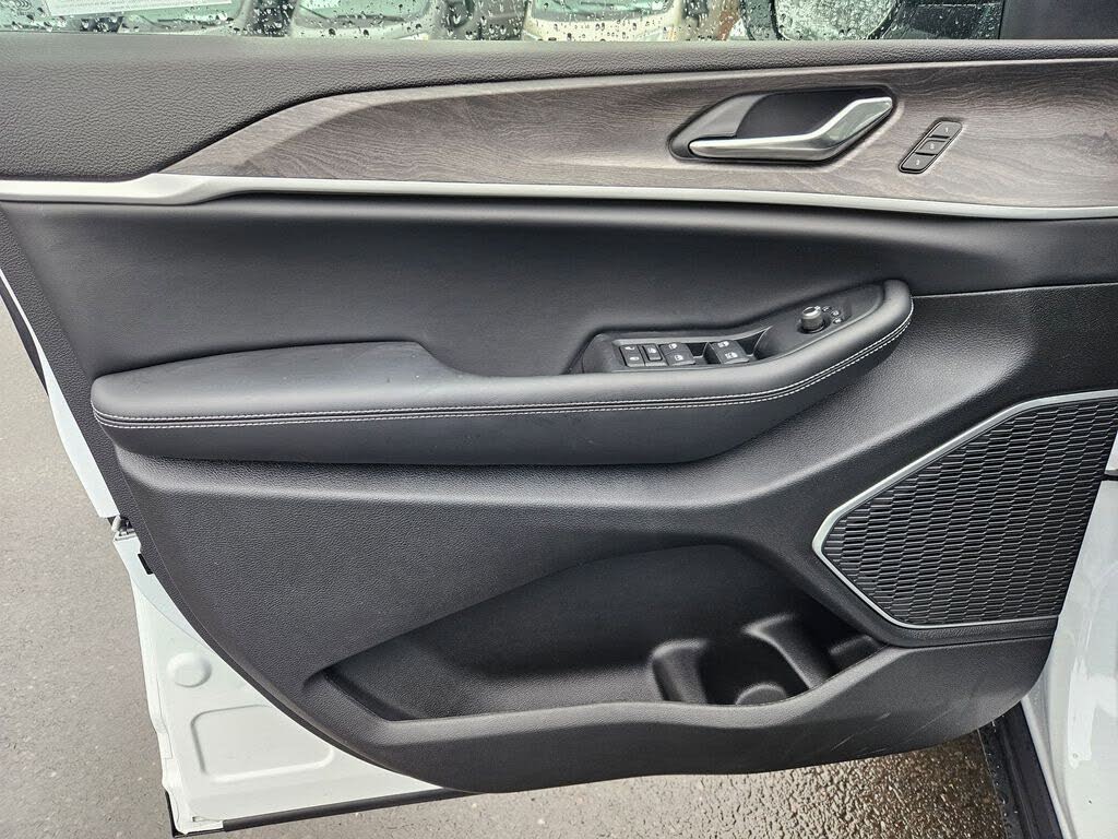2026 Jeep Grand Cherokee L