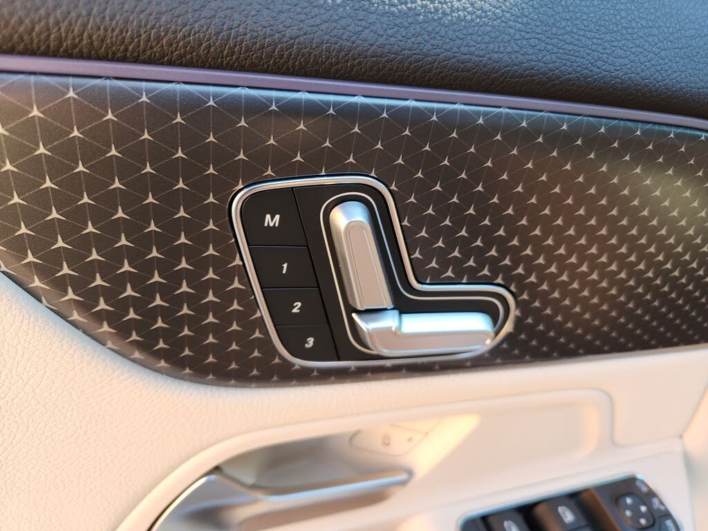 2025 Mercedes-Benz GLA