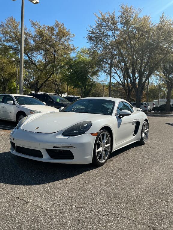 Porsche 718 Cayman