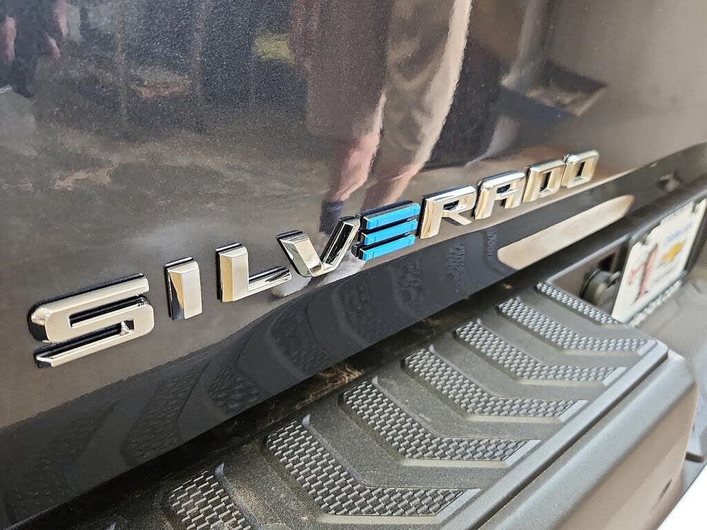 2025 Chevrolet Silverado EV