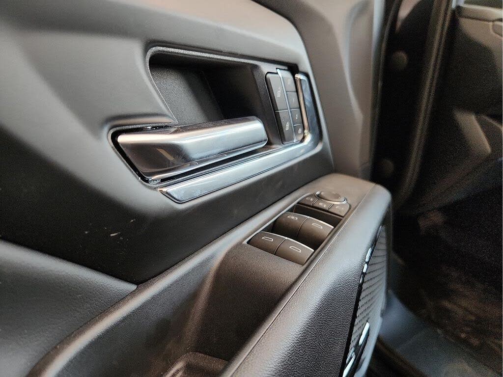 2025 Chevrolet Silverado EV