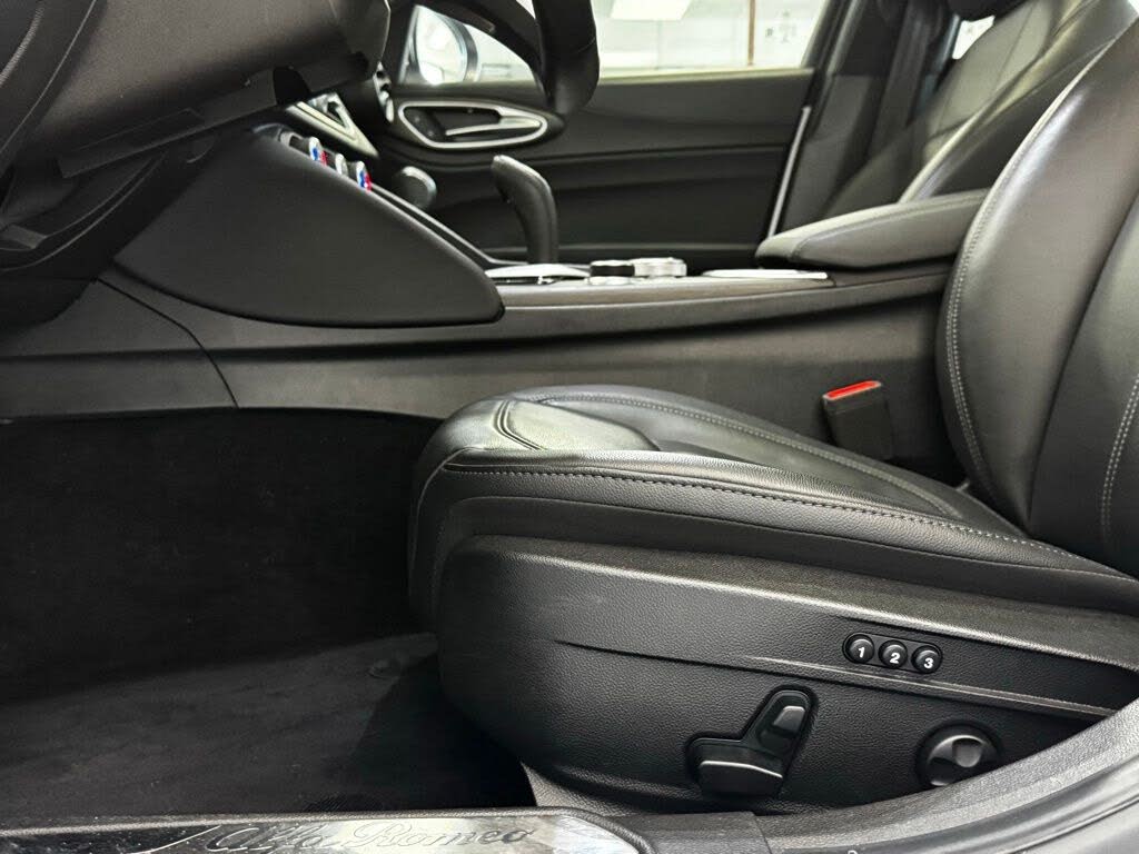 2023 Alfa Romeo Giulia