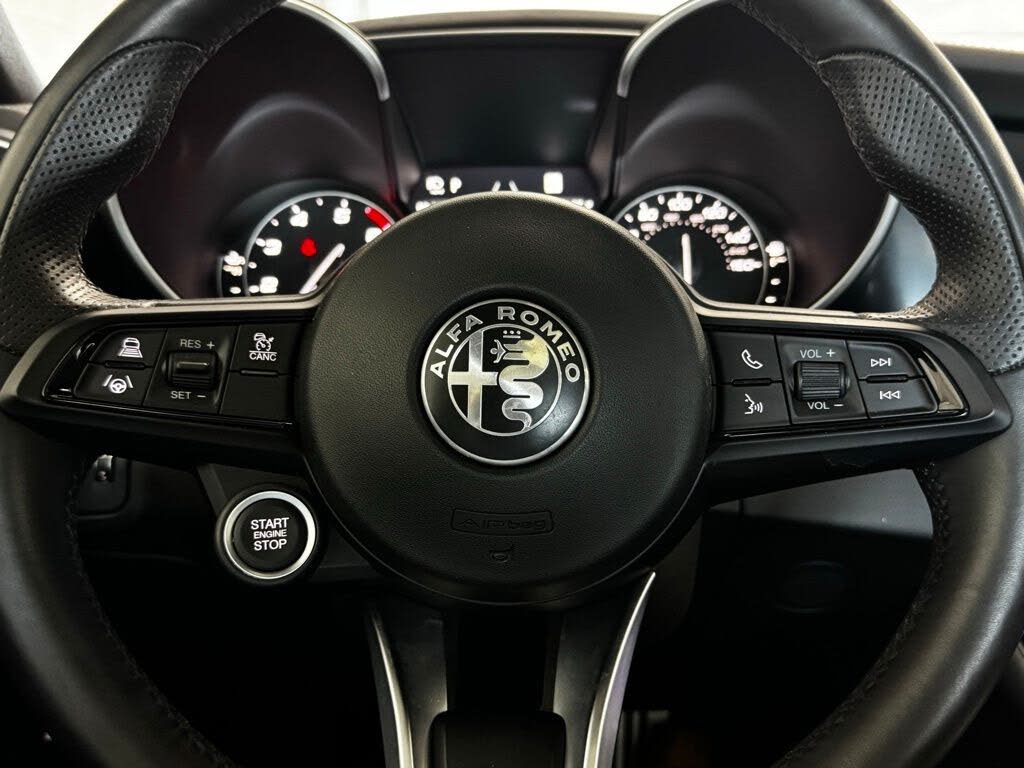 2023 Alfa Romeo Giulia