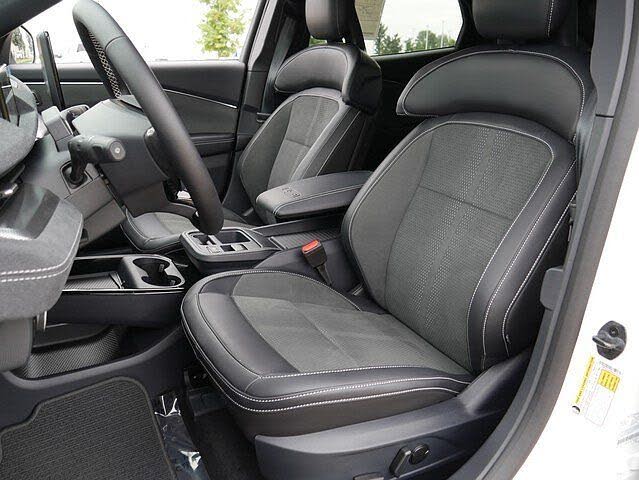 2025 Ford Mustang Mach-E