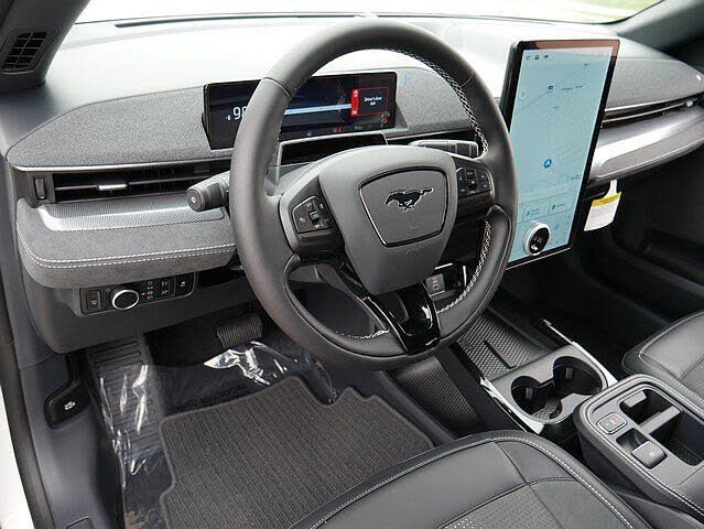 2025 Ford Mustang Mach-E