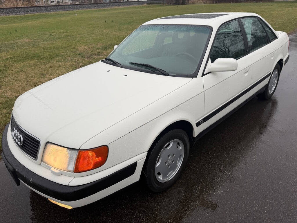 Audi 100