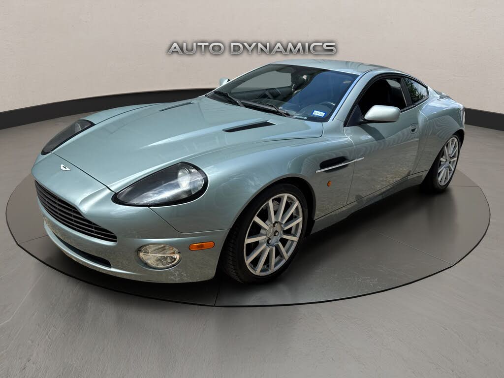 Aston Martin V12 Vanquish