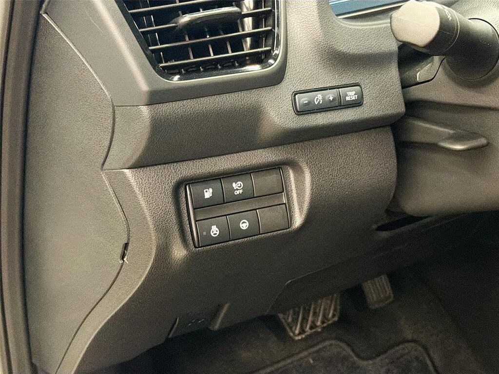 2025 Nissan LEAF