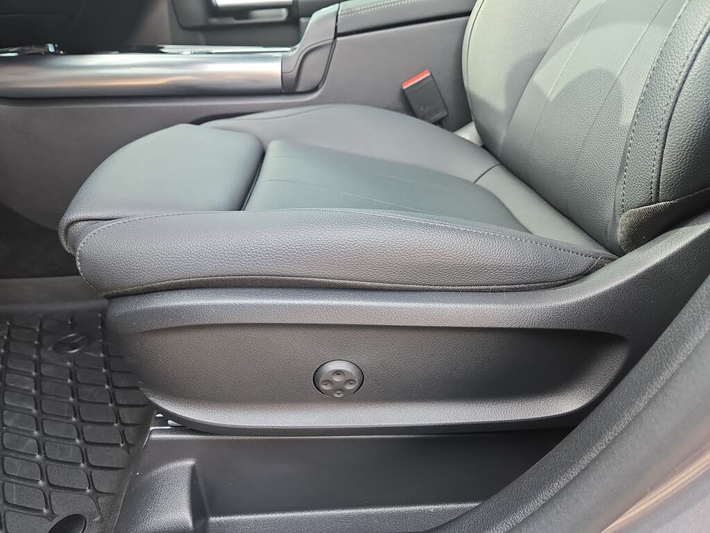 2025 Mercedes-Benz GLA