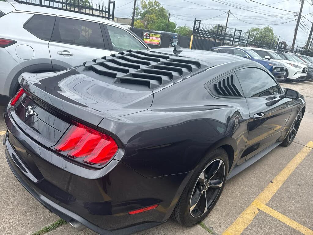 2022 Ford Mustang