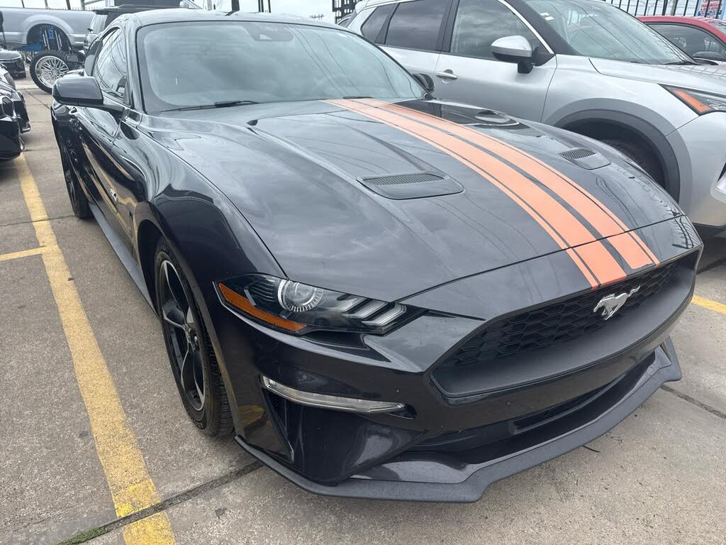 2022 Ford Mustang