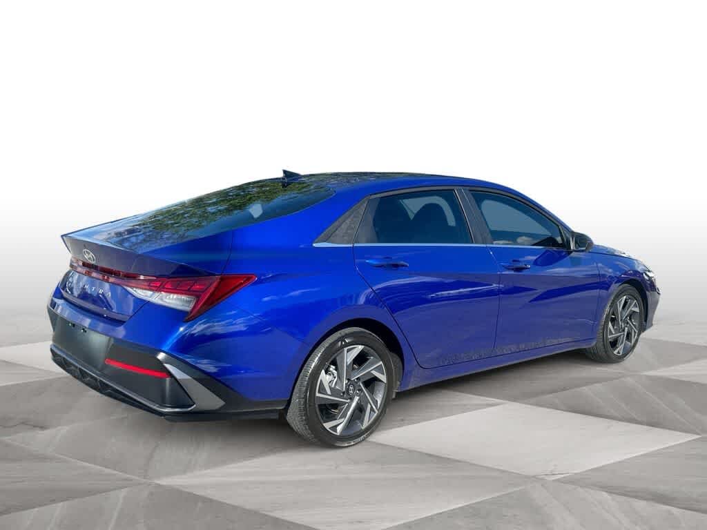 2024 Hyundai Elantra