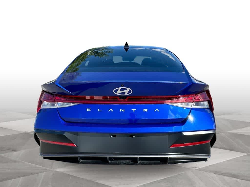 2024 Hyundai Elantra