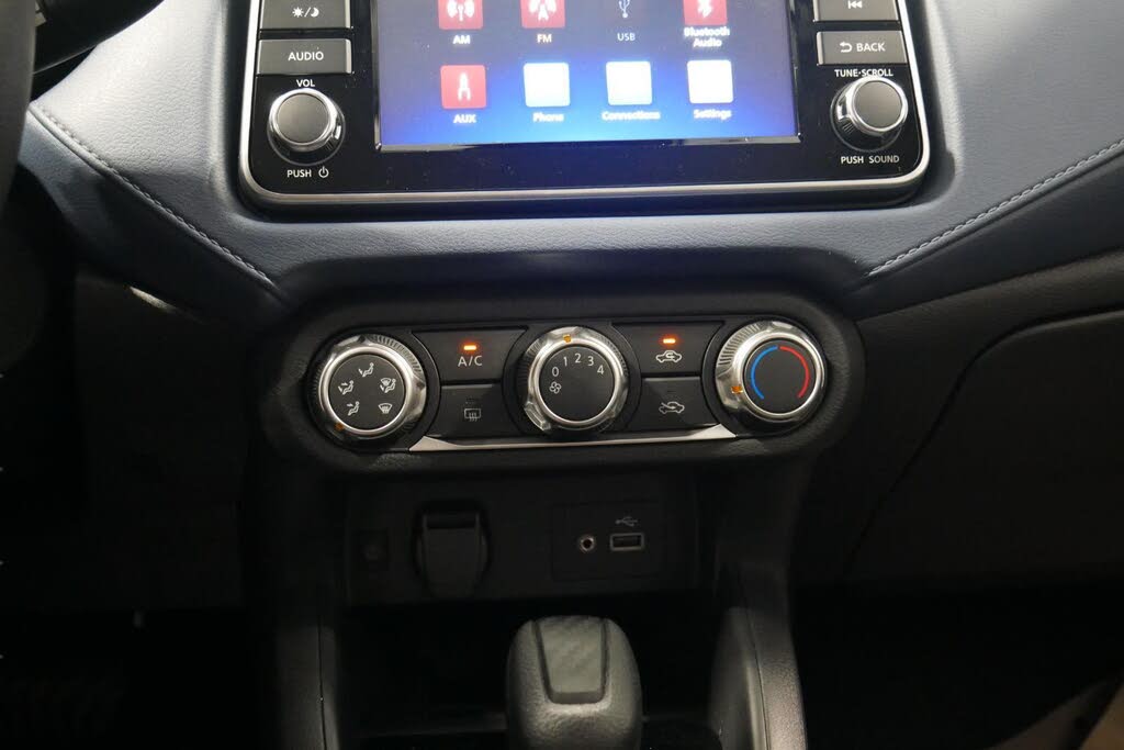 2025 Nissan Versa