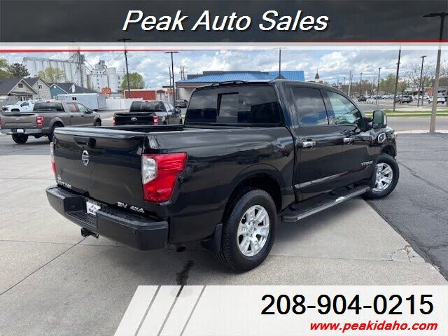2017 Nissan Titan