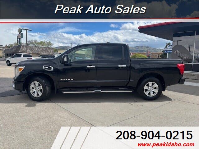 2017 Nissan Titan