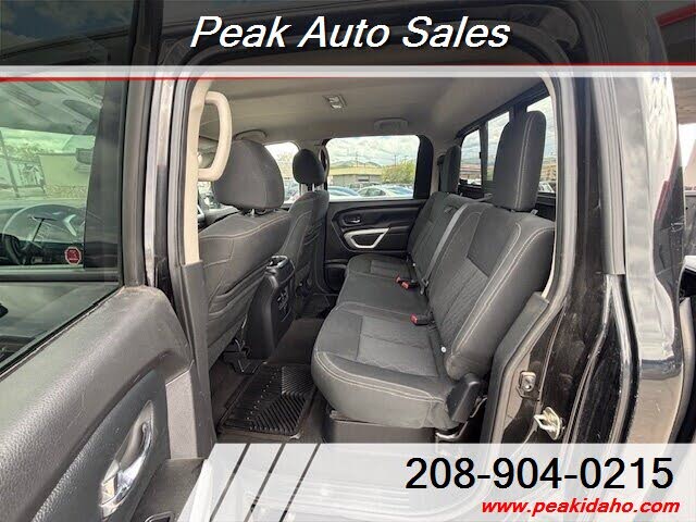 2017 Nissan Titan