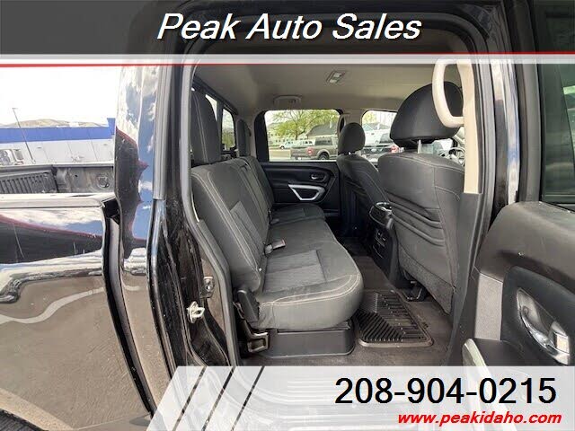 2017 Nissan Titan