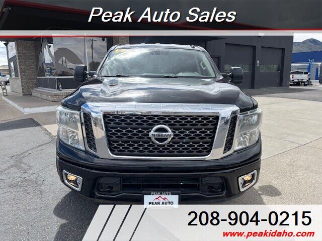 2017 Nissan Titan