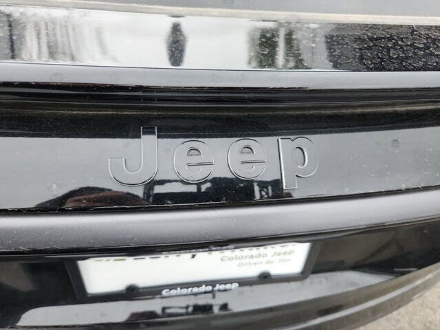 2025 Jeep Wagoneer S