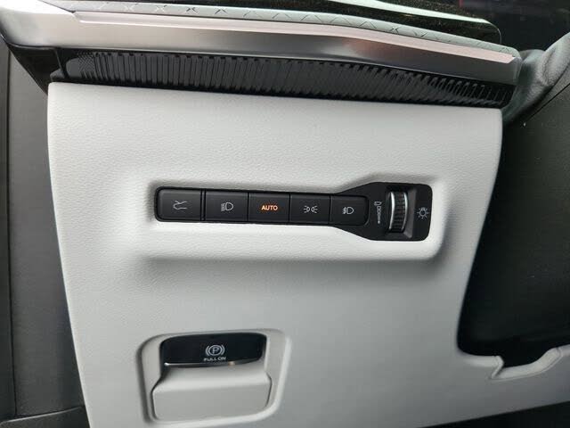 2025 Jeep Wagoneer S