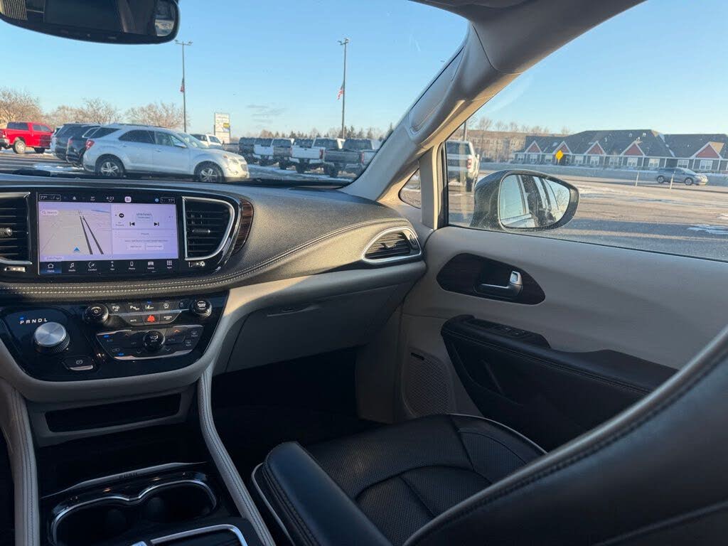 2022 Chrysler Pacifica