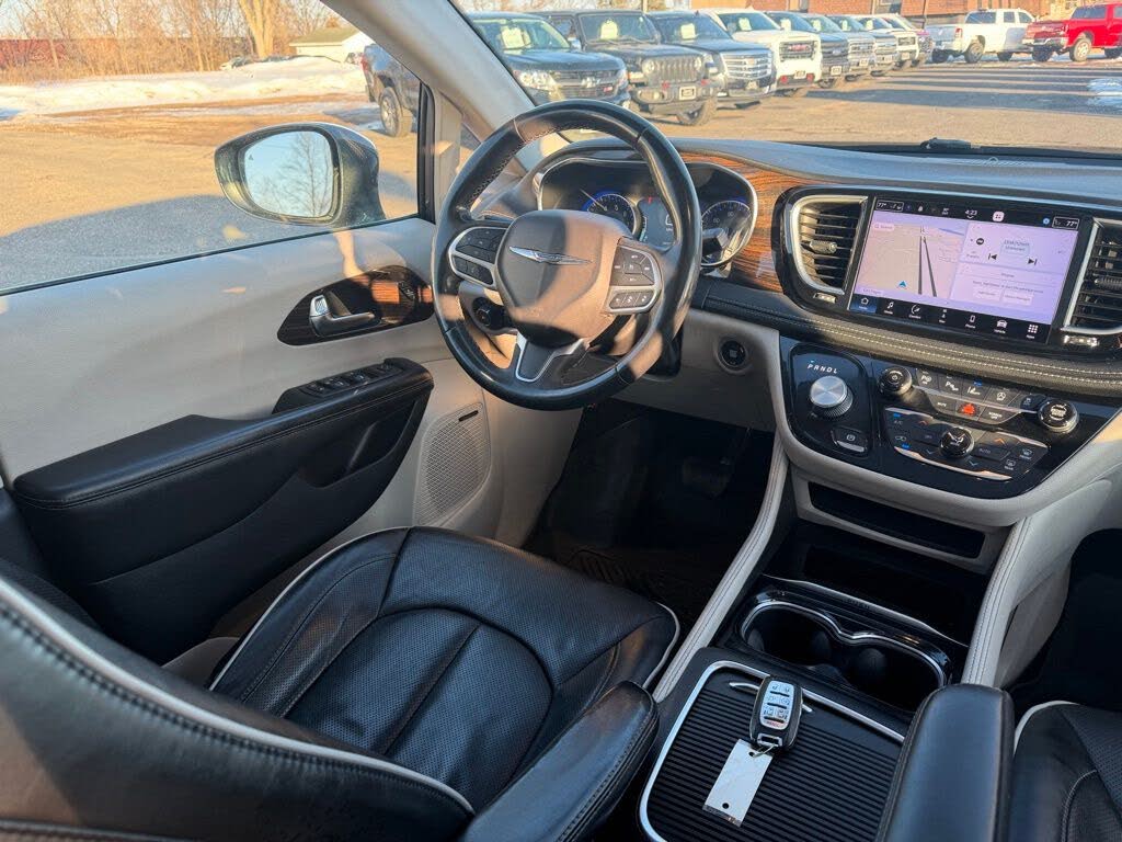 2022 Chrysler Pacifica