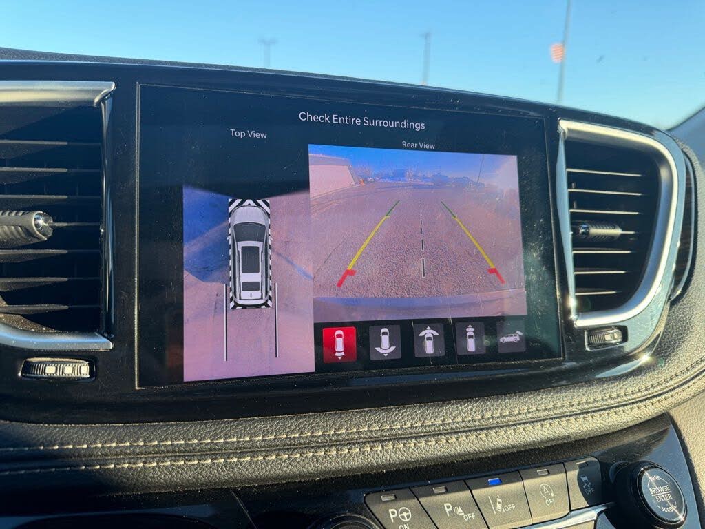 2022 Chrysler Pacifica
