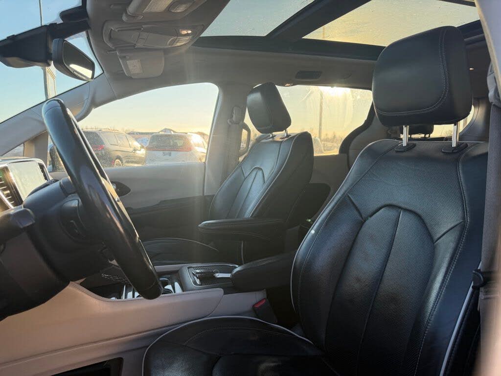 2022 Chrysler Pacifica