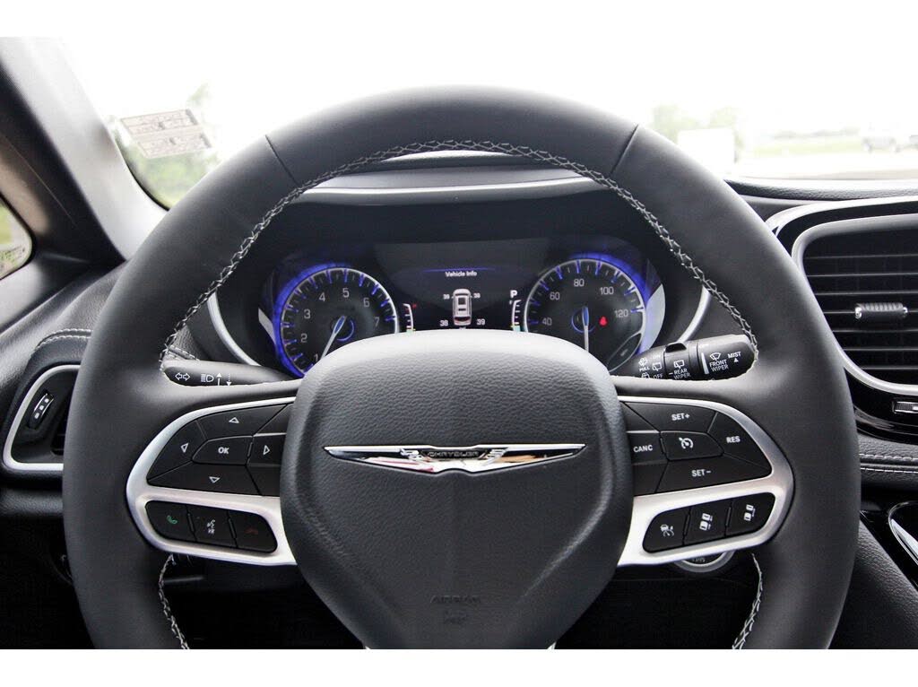 2025 Chrysler Pacifica