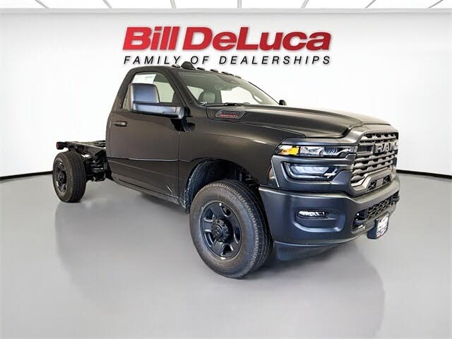 2025 RAM 3500 Chassis