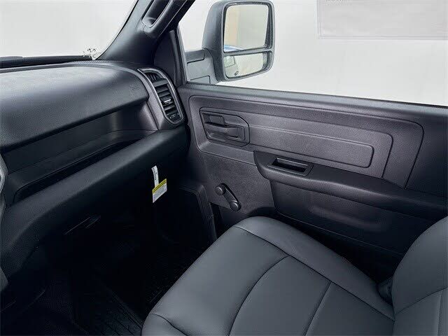 2025 RAM 3500 Chassis
