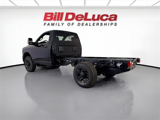 2025 RAM 3500 Chassis