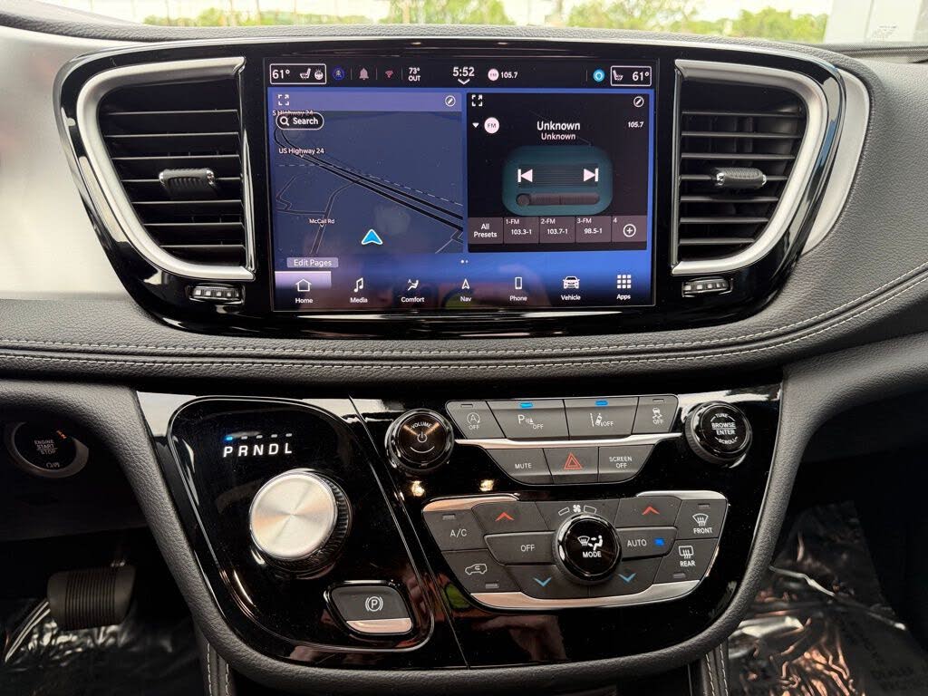 2025 Chrysler Pacifica