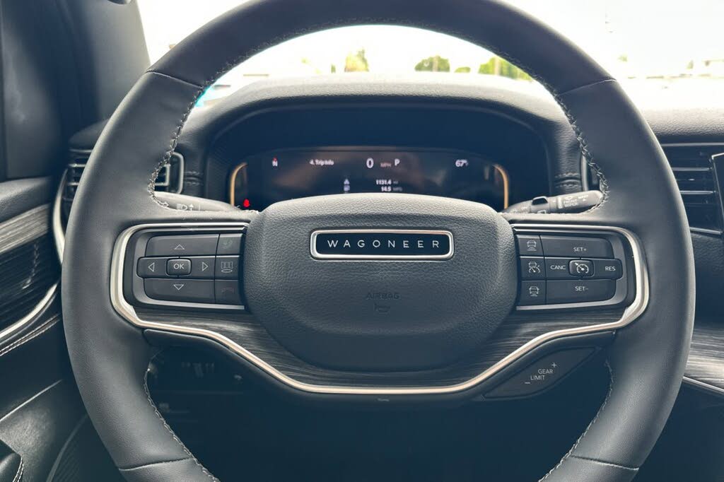 2024 Wagoneer Wagoneer