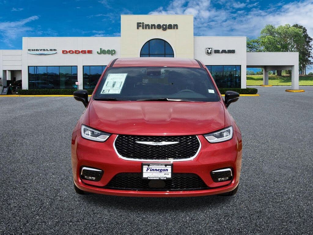 2025 Chrysler Pacifica