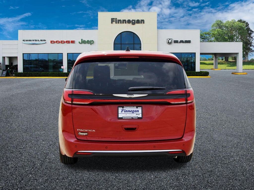 2025 Chrysler Pacifica